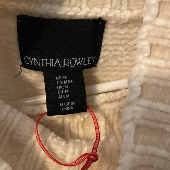 Soft heavy knit sweater - Picture 2 of 2